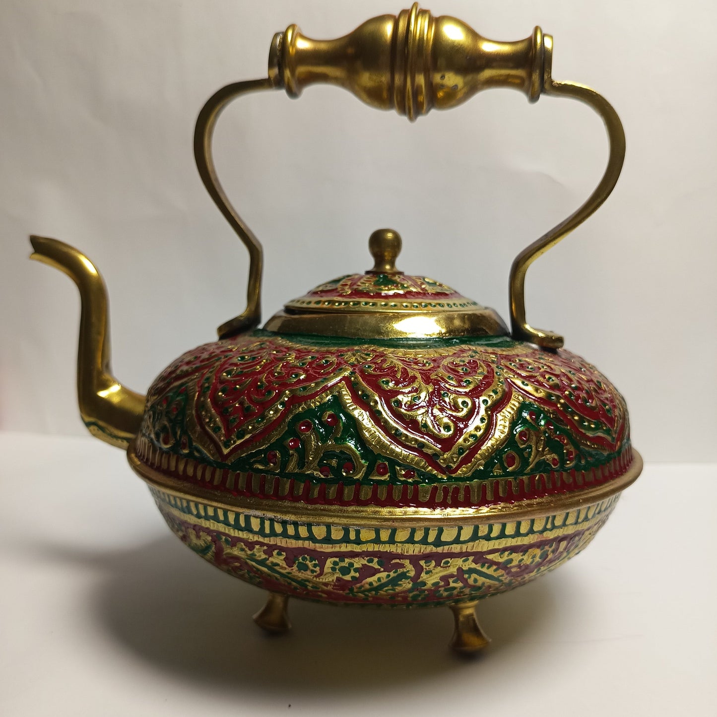 Antique Brass Teapot – A Timeless Heritage Piece